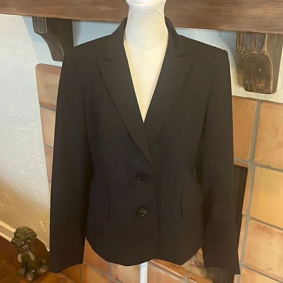 Lafayette 148 New York Two-Button Black Blazer, 4! - Picture 1 of 10